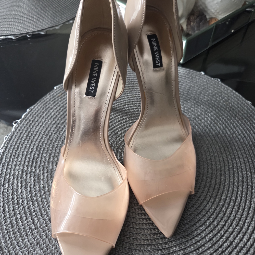 Nine West Nude/Blush Pointed Toe D'Orsay Heels